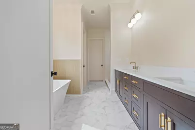 191 E Lakeview Drive NE #B, Milledgeville, GA 31061 - Photo 59