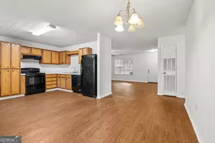 103 N Cir Dr, Ellenwood, GA 30294 - Photo 13