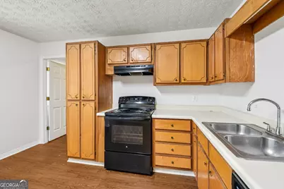 103 N Circle Drive, Ellenwood, GA 30294 - Photo 15