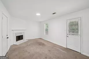 757 Stonebridge Park Cir, Lithonia, GA 30058 - Photo 7