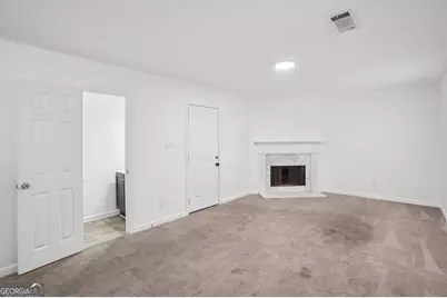 757 Stonebridge Park Circle, Lithonia, GA 30058 - Photo 5