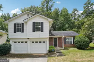 757 Stonebridge Park Cir, Lithonia, GA 30058 - Photo 1