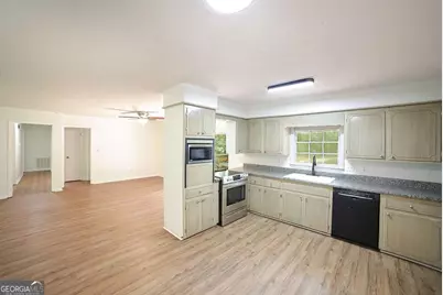 325 Segrest Circle, Athens, GA 30605 - Photo 9