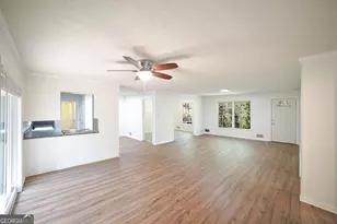 325 Segrest Cir, Athens, GA 30605 - Photo 5