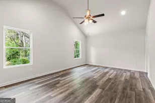 1031 Lakeshore Dr, Jonesboro, GA 30236 - Photo 15