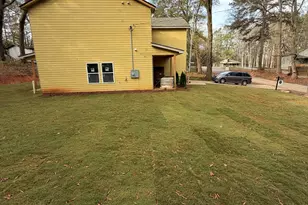 1031 Lakeshore Dr, Jonesboro, GA 30236 - Photo 5