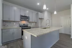 1031 Lakeshore Dr, Jonesboro, GA 30236 - Photo 11