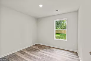 1031 Lakeshore Dr, Jonesboro, GA 30236 - Photo 21