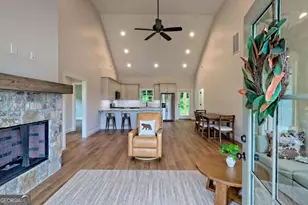 61 McTyeire Dr, Young Harris, GA 30582 - Photo 5