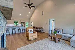 61 McTyeire Dr, Young Harris, GA 30582 - Photo 7