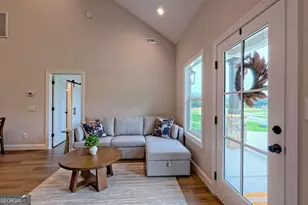 61 McTyeire Dr, Young Harris, GA 30582 - Photo 9