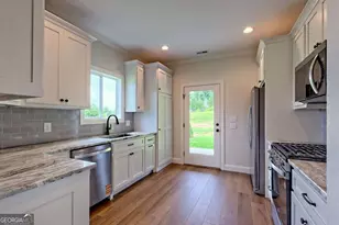 35 McTyeire Dr, Young Harris, GA 30582 - Photo 15