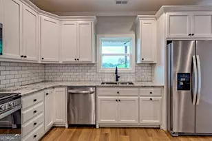 83 McTyeire Dr, Young Harris, GA 30582 - Photo 11