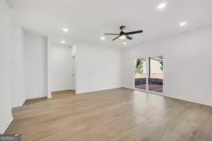 320 S 12th St, Griffin, GA 30224 - Photo 17