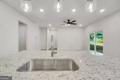 320 S 12th Street, Griffin, GA 30224 - Photo 13