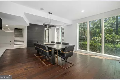 1087 Lee Circle NE, Atlanta, GA 30324 - Photo 9