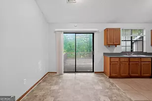 7582 Smith Ct, Jonesboro, GA 30236 - Photo 9