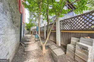1023 Juniper St NE, Atlanta, GA 30309 - Photo 25