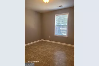 305 Lenox Circle, Lagrange, GA 30241 - Photo 9