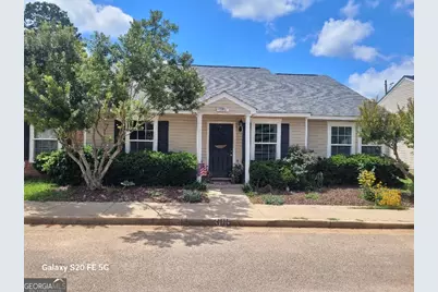 305 Lenox Circle, Lagrange, GA 30241 - Photo 1