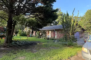 201 Inglewood Dr, Warner Robins, GA 31093 - Photo 1