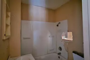 2118 Harden St, Savannah, GA 31415 - Photo 25