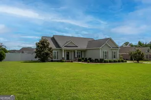 401 Jacob Ct, Statesboro, GA 30461 - Photo 3