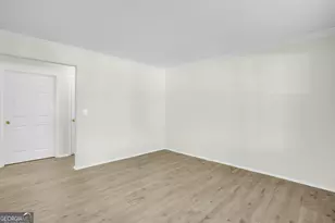 12300 Apache Ave, Savannah, GA 31419 - Photo 7