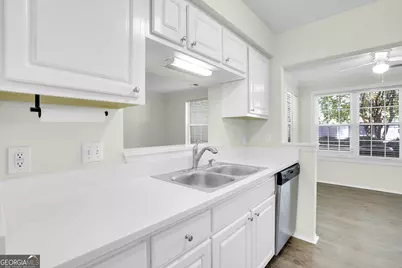 12300 Apache Avenue #APT 213, Savannah, GA 31419 - Photo 3