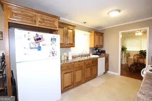 215 Kimberly Rd, Warner Robins, GA 31088 - Photo 7