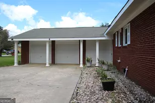 215 Kimberly Rd, Warner Robins, GA 31088 - Photo 3