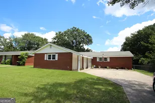 215 Kimberly Rd, Warner Robins, GA 31088 - Photo 1