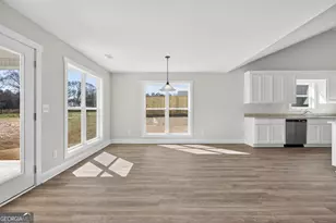 303 Mockingbird Ln, Winder, GA 30680 - Photo 15