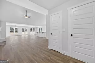 303 Mockingbird Ln, Winder, GA 30680 - Photo 5