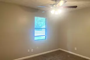 3340 Fannin Ct, Lithonia, GA 30038 - Photo 5