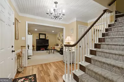 84 Oak Creek Circle, Toccoa, GA 30577 - Photo 5