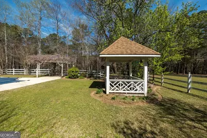 670 Middlesex Drive, Macon, GA 31210 - Photo 7