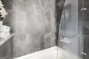 400 W Peachtree St, Atlanta, GA 30308 - Photo 17