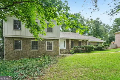 792 Carlisle Club Drive, Stone Mountain, GA 30083 - Photo 3
