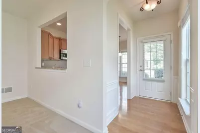 6184 Longleaf Drive, Hoschton, GA 30548 - Photo 5