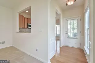 6184 Longleaf Dr, Hoschton, GA 30548 - Photo 5