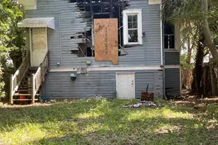 415 E 35th St, Savannah, GA 31401 - Photo 5