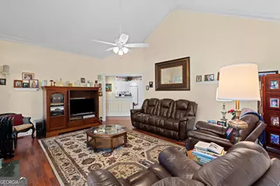 7581 Livingston Drive, Jonesboro, GA 30236 - Photo 13