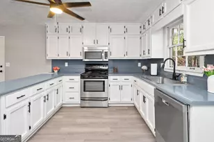 165 Fox Hunt Ct, Fayetteville, GA 30214 - Photo 11