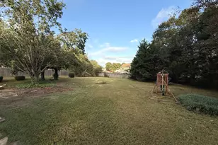 7235 Coral Lake Dr, Flowery Branch, GA 30542 - Photo 43