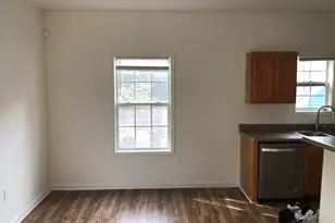 2457 NW Donald Lee Hollowell Parkway NW, Atlanta, GA 30318 - Photo 7