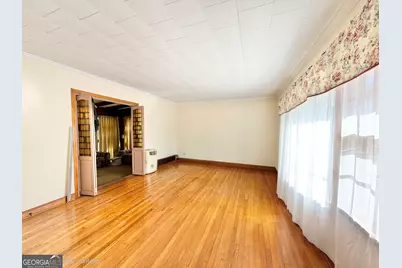 2177 Connally Drive, East Point, GA 30344 - Photo 5