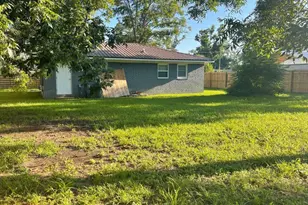 17 Young St, Hazlehurst, GA 31539 - Photo 21