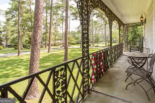 706 Cherokee Cir, Waycross, GA 31501 - Photo 43