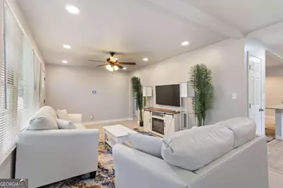 2699 Lincoln Court NW, Atlanta, GA 30318 - Photo 7